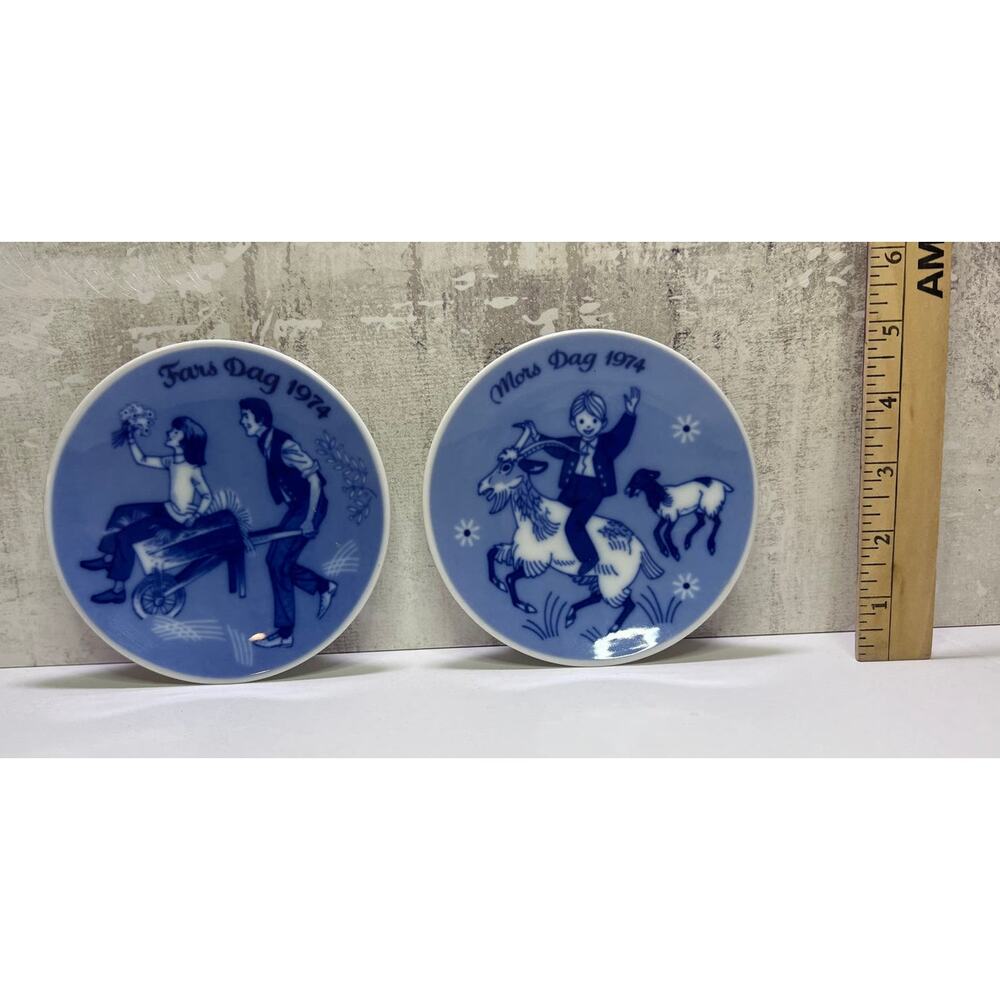 Norway Porsgrund Mors Dag/Fars Dag Mother/Father Day Vintage 1974 Plates Blue - Picture 2 of 5